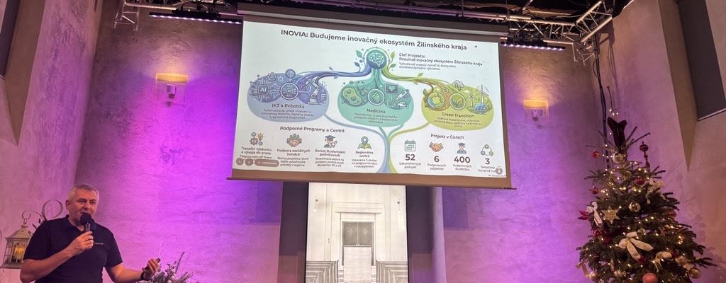 Zúčastnili sme sa vianočného večierku INOVIA